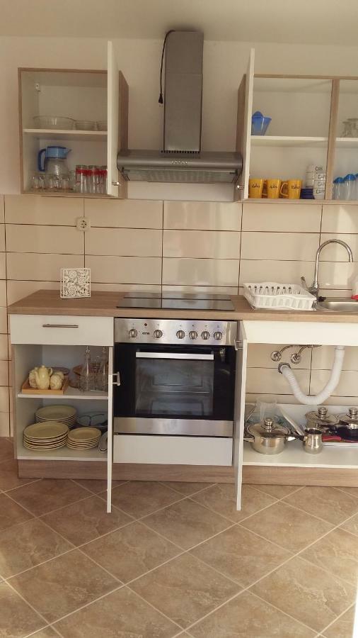 Ruzicin Dvor Apartment Повля Екстериор снимка