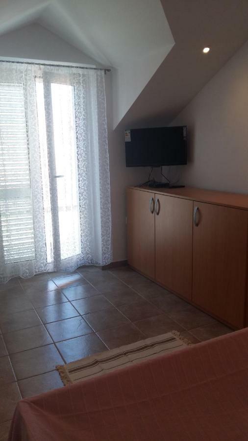 Ruzicin Dvor Apartment Повля Екстериор снимка