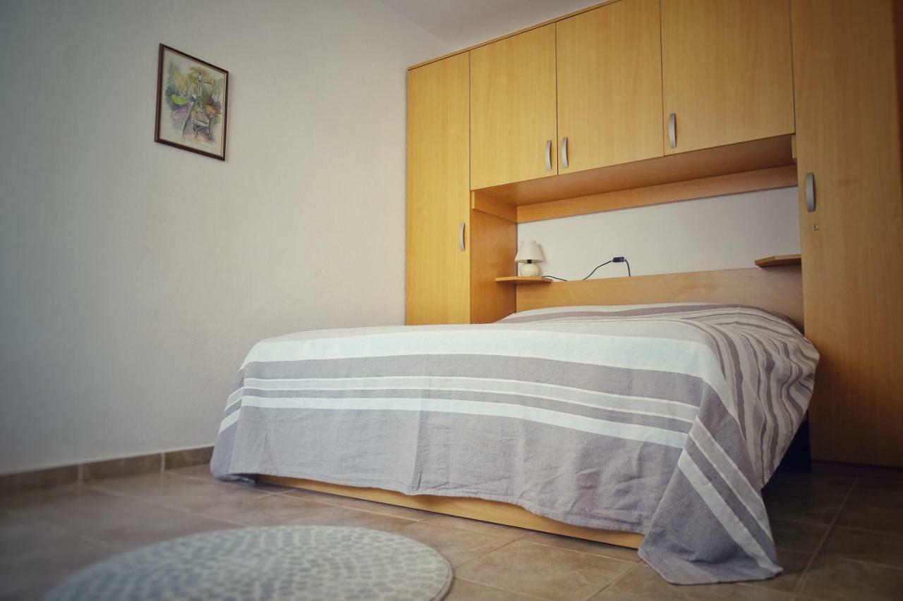 Ruzicin Dvor Apartment Повля Екстериор снимка